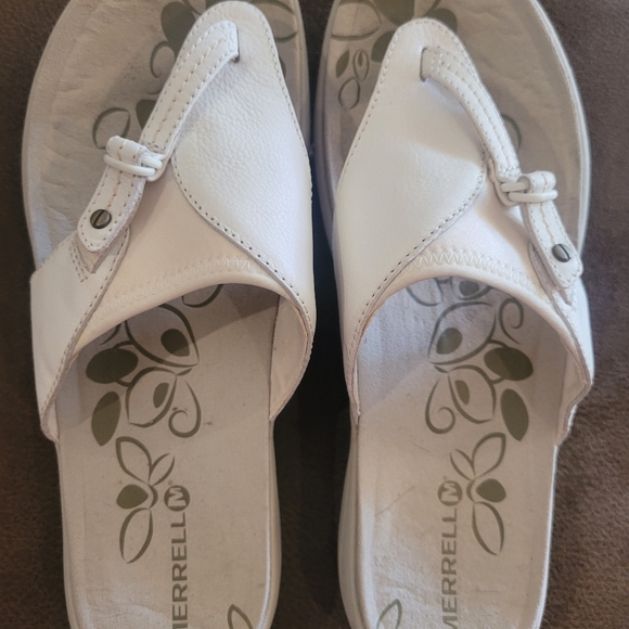 Merrell Sandals! - Picture 3 of 4